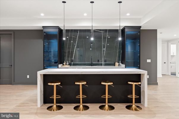 Interior, Pendant Lights, Recessed Lighting, Wood Texture Flooring