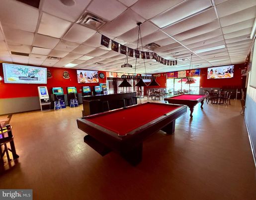 Billiard Table, Game Room, Interior, Pendant Lights, Recessed Lighting
