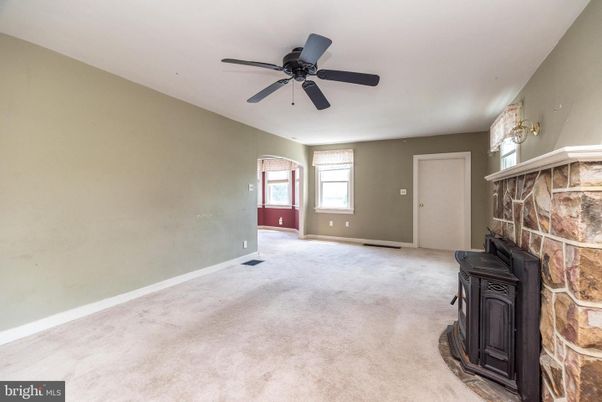 Empty room, Fireplace, Interior