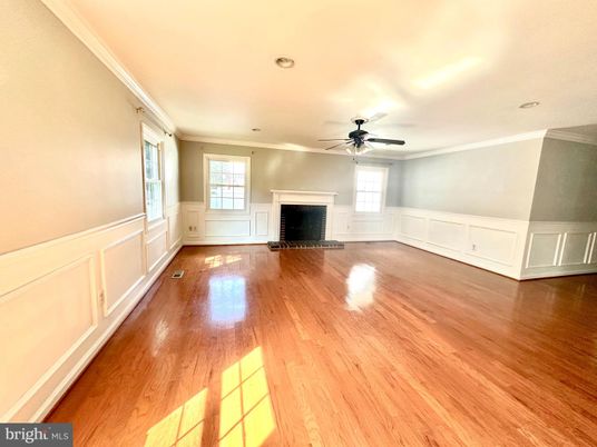 Empty room, Fireplace, Interior, Recessed Lighting, Wood Texture Flooring