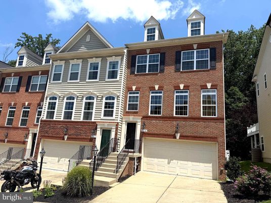 Attached, Exterior, Facade, Brick Facade, Rowhouse