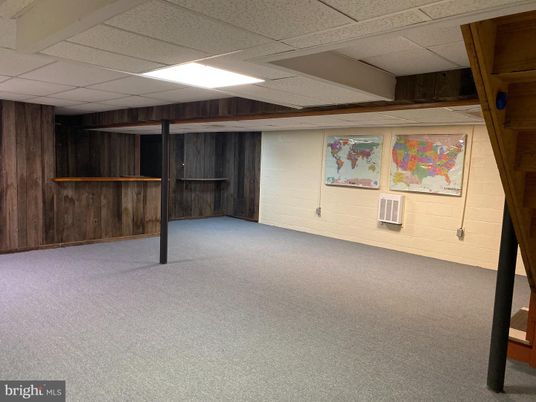 Empty room, Interior, Wooden Walls