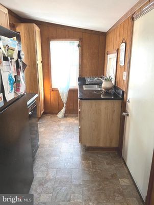Interior, Kitchen, Wooden Walls