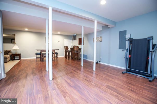 Dining room, Fitness Equipment, Interior, Recessed Lighting, Wood Texture Flooring