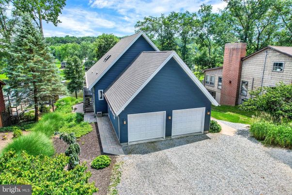 Backyard, Detached Garage, Exterior
