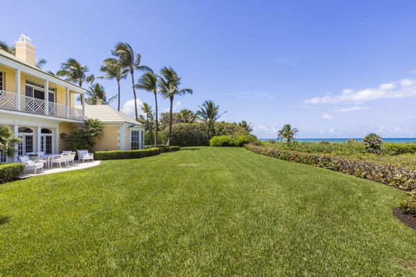 Backyard, Exterior, Water