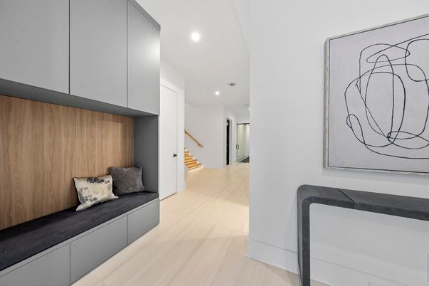 Interior, Recessed Lighting
