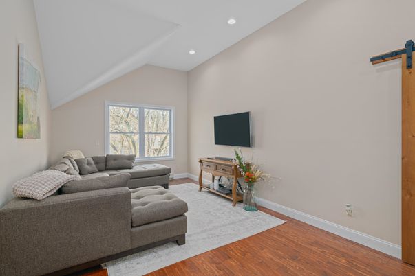 Interior, Living room, Recessed Lighting, Wood Texture Flooring
