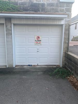 Detached Garage, Exterior