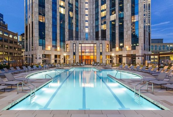 Exterior, Pool