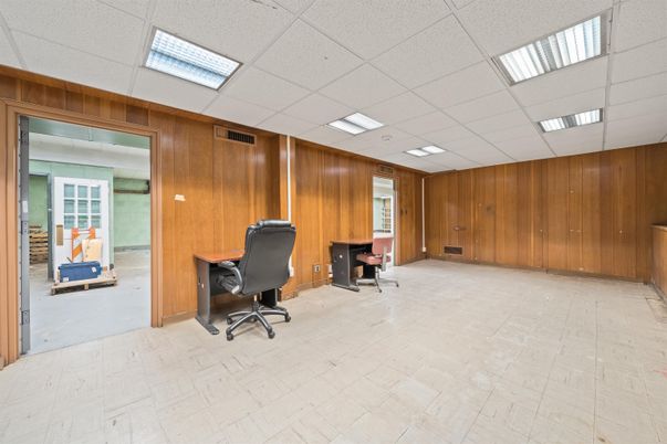 Home Office, Interior, Recessed Lighting, Wooden Walls