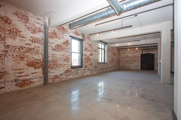 Garage, Interior, Stone Walls