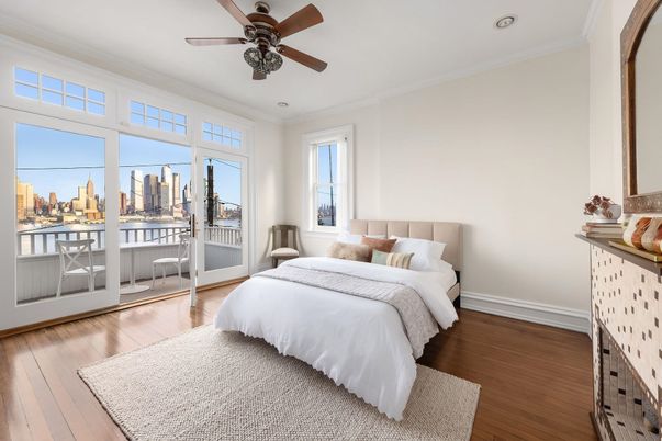 Bedroom, Interior, Recessed Lighting, Water, Wood Texture Flooring