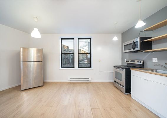 Interior, Kitchen, Pendant Lights, Wood Texture Flooring