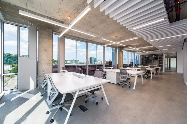 Home Office, Interior