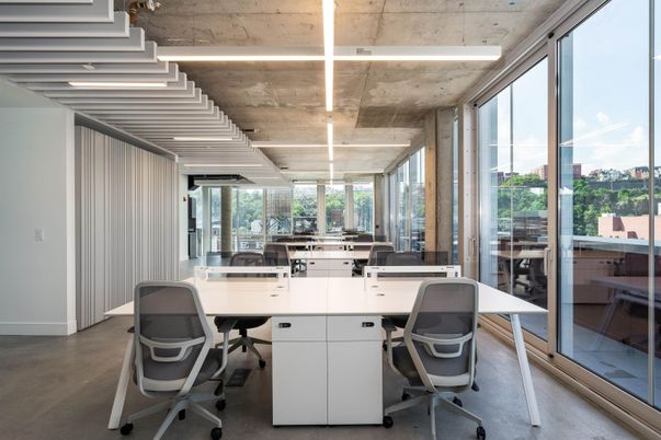 Home Office, Interior
