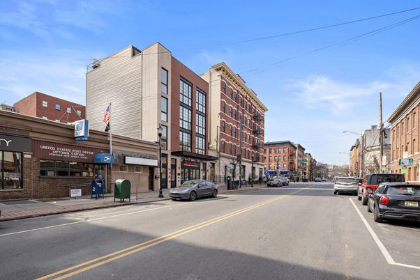 Exterior, Facade, Condo Building