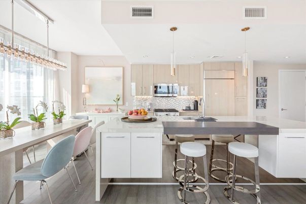 Dining room, Interior, Kitchen, Pendant Lights, Recessed Lighting, Stainless Steel Appliances, Wood Texture Flooring