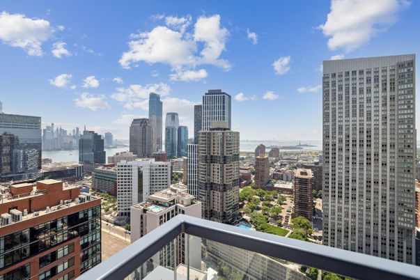 Exterior, Other, Skyline