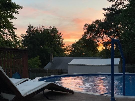 Exterior, Pool