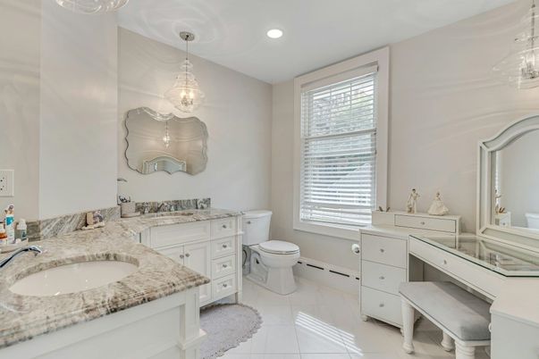 Bathroom, Dual Sink Vanities, Interior, Pendant Lights, Recessed Lighting