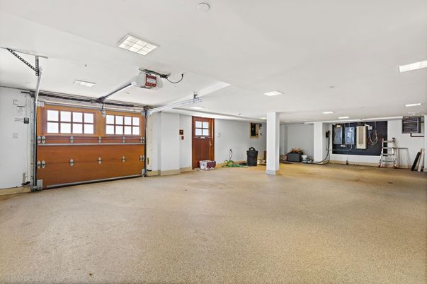 Garage, Interior, Recessed Lighting