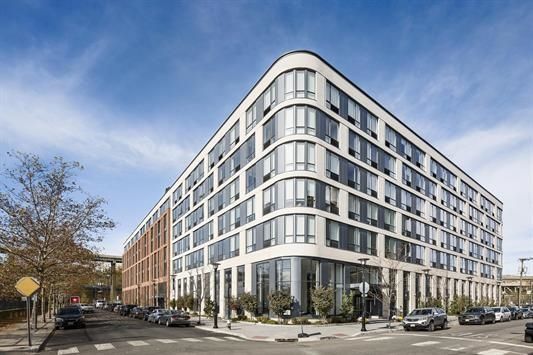 Exterior, Facade, Condo Building