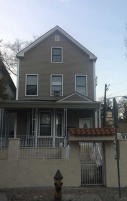 Exterior, Facade, American Craftsman