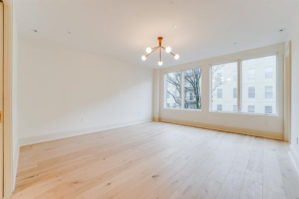 Empty room, Interior, Pendant Lights, Wood Texture Flooring