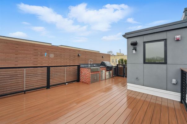Exterior, Wood Texture Flooring