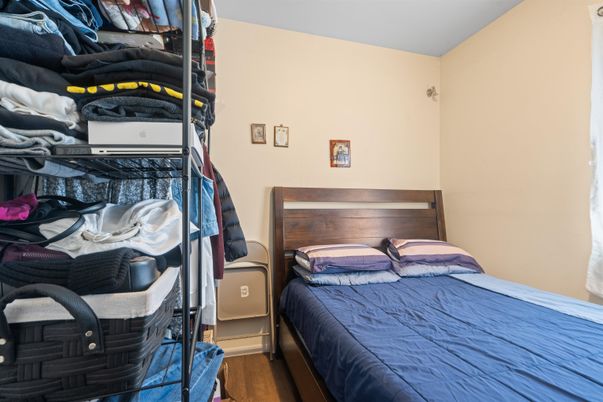 DE Listing image placeholder