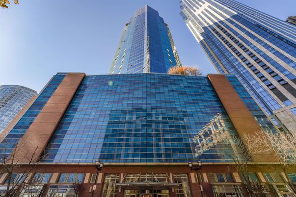Exterior, Facade, Highrise