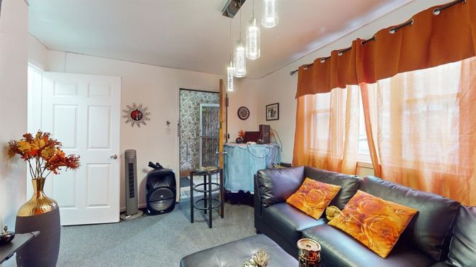 Interior, Living room, Pendant Lights