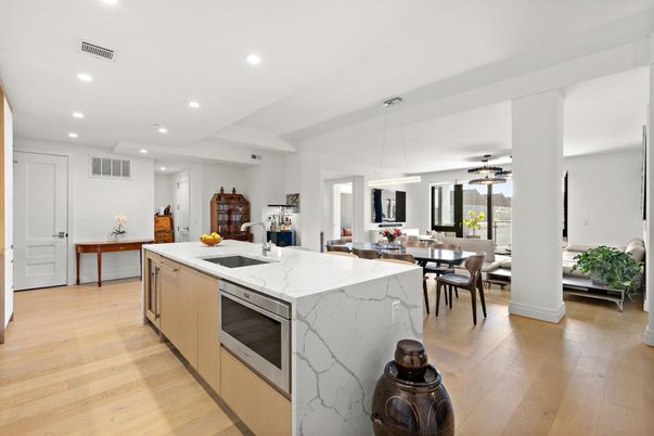 Dining room, Interior, Kitchen, Pendant Lights, Recessed Lighting, Wood Texture Flooring