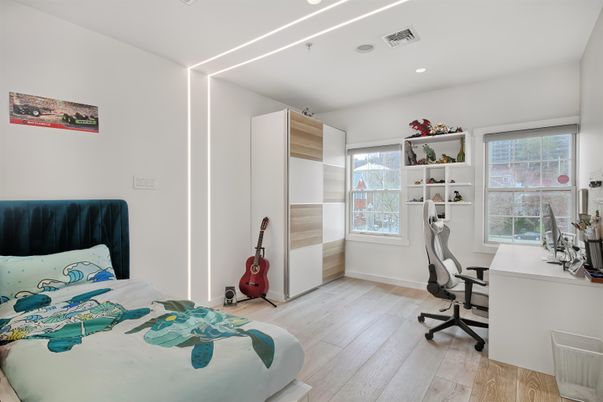 Bedroom, Home Office, Interior, Recessed Lighting, Wood Texture Flooring