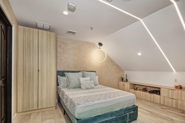 Bedroom, Interior, Recessed Lighting, Wood Texture Flooring