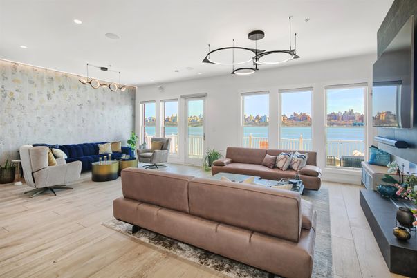 Interior, Living room, Pendant Lights, Recessed Lighting, Water, Wood Texture Flooring