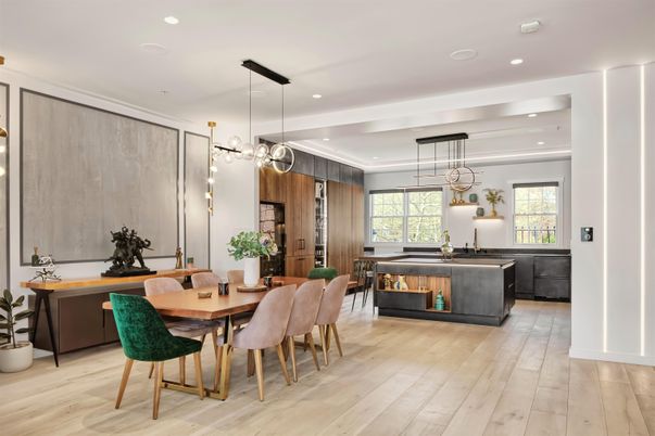Dining room, Interior, Kitchen, Pendant Lights, Recessed Lighting, Wood Texture Flooring