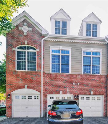 Attached, Exterior, Facade, Brick Facade, Rowhouse