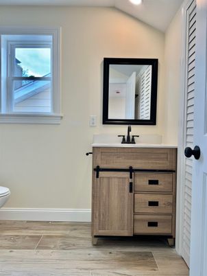 Bathroom, Interior, Recessed Lighting, Wood Texture Flooring