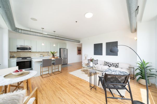 Interior, Kitchen, Living room, Pendant Lights, Recessed Lighting, Stainless Steel Appliances, Wood Texture Flooring