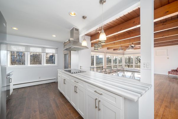 Dining room, Interior, Kitchen, Pendant Lights, Recessed Lighting, Stainless Steel Appliances, Wooden Beams, Wooden Ceilings, Wood Texture Flooring