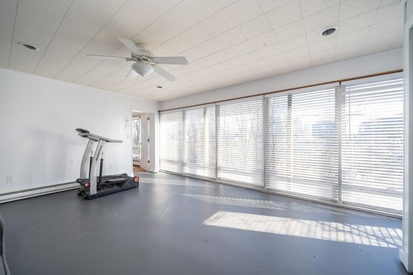 Fitness Equipment, Interior, Recessed Lighting