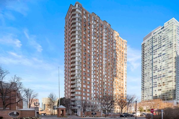 Exterior, Facade, Highrise