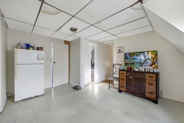 DE Listing image placeholder