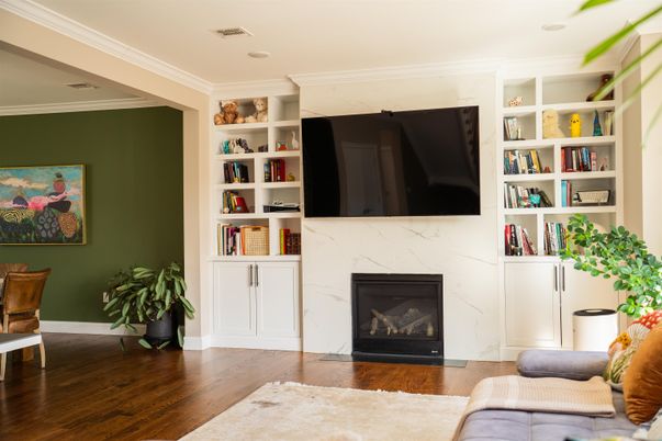 Fireplace, Interior, Recessed Lighting, Wood Texture Flooring