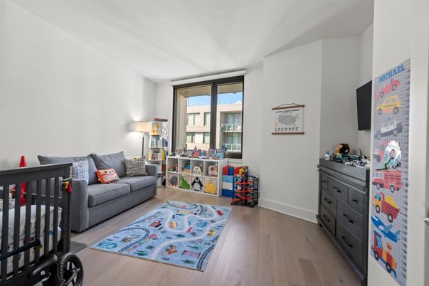 Fitness Equipment, Interior, Living room, Wood Texture Flooring