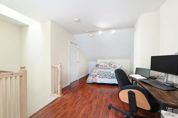 Bedroom, Home Office, Interior, Wood Texture Flooring