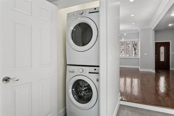 Interior, Recessed Lighting, Utility Closets, Washer, Wood Texture Flooring
