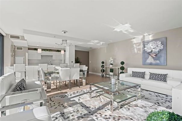 Dining room, Interior, Living room, Pendant Lights, Recessed Lighting, Wood Texture Flooring